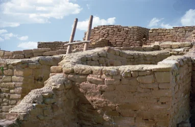 Pueblo-Indianer-Wohnung und Kiva, gebaut im 11.-14. Jahrhundert